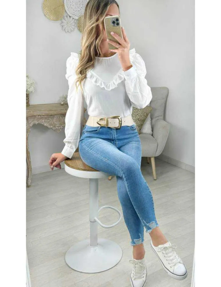 blouse_fluide_blanche_bus_0.webp My Look Féminin blouse fluide blanche buste volant brodé Fashion
