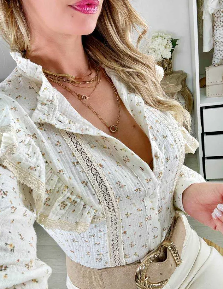 chemisier_en_gaze_de_coto_2.webp My Look Féminin chemisier en gaze de coton beige & fleuri Discount