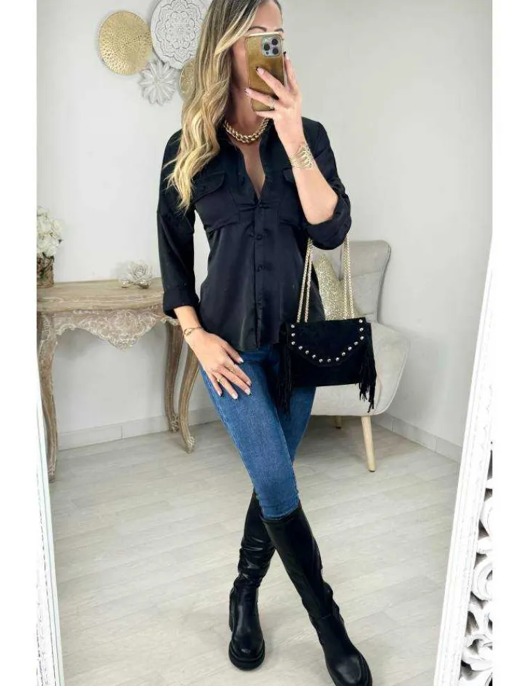 chemisier_noir_satin_2.webp My Look Féminin Chemisier noir satiné Outlet