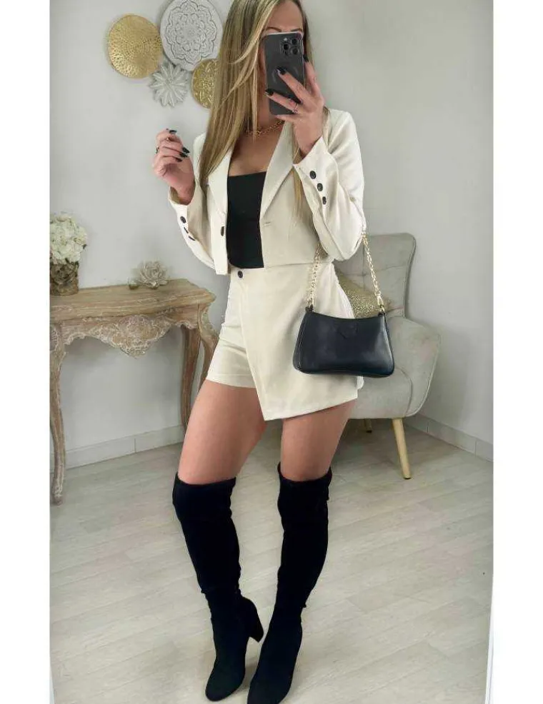 ensemble_beige_short_amp__0.webp My Look Féminin ensemble beige short & blazer Clearance