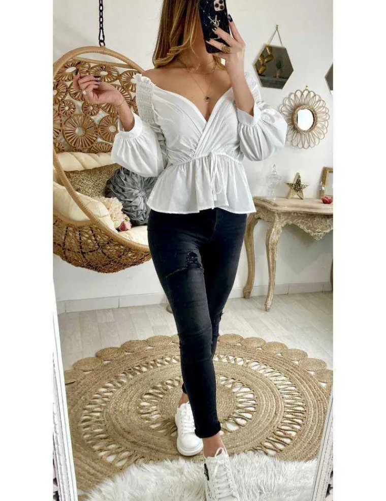 ma_jolie_blouse_blanche_q_0.webp My Look Féminin Ma jolie blouse blanche "cache coeur" Clearance