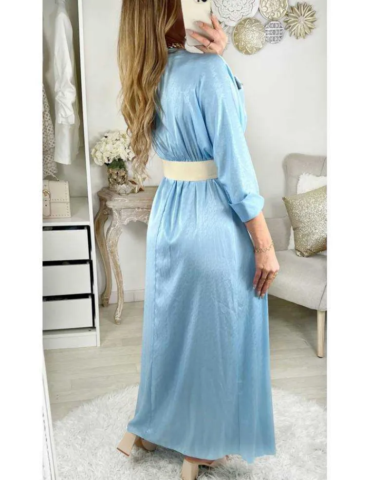 ma_jolie_robe_longue_sati_1.webp My Look Féminin Ma jolie robe longue satinée bleue ciel et texturée Online