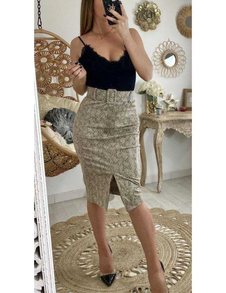 ma_jupe_beige_style_daim__1.webp My Look Féminin Ma jupe beige style daim "snake" Discount