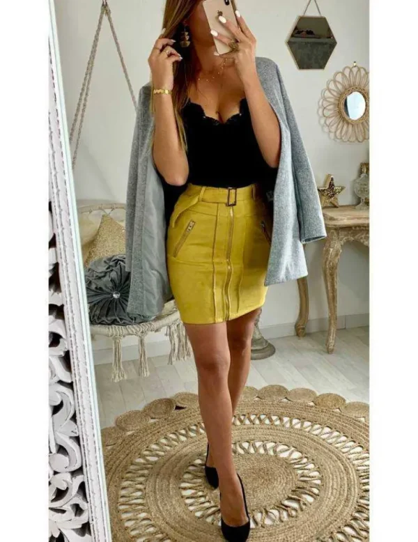 My Look Féminin Ma petite jupe moutarde en suédine et zips Discount