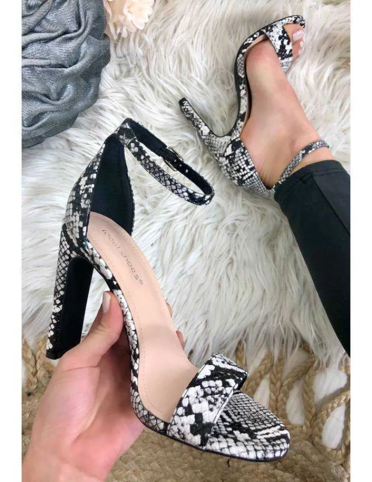 mes_sandales__talon_black_0.webp My Look Féminin Mes sandales à talon black & white "snake" Fashion