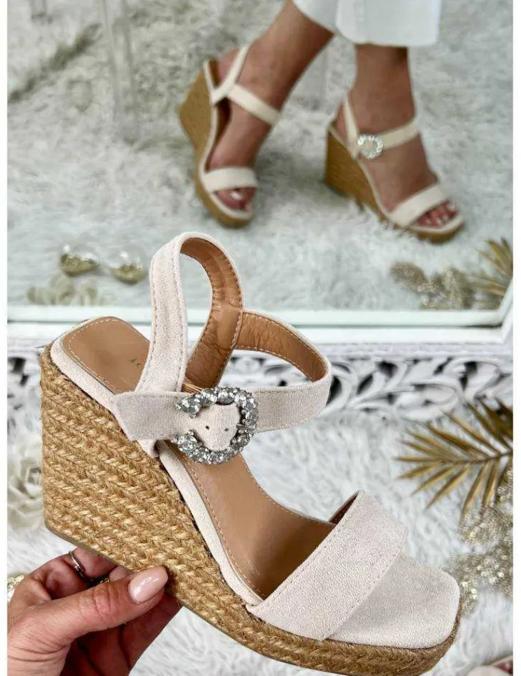 mes_sandales_compenses_be_0.webp My Look Féminin Mes sandales compensées beige" boucle strass" New