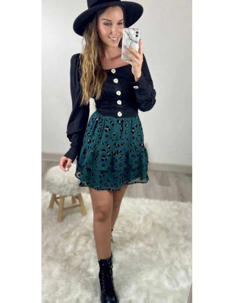 mon_crop_top_noir_quotsmo_0.webp My Look Féminin Mon crop top noir "smoké et boutonné" Discount