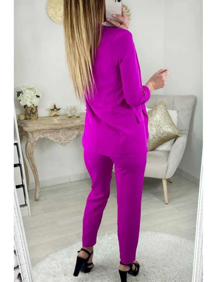 mon_joli_blazer_fuchsia_q_2.webp My Look Féminin Mon joli blazer fuchsia "so chic" Fashion