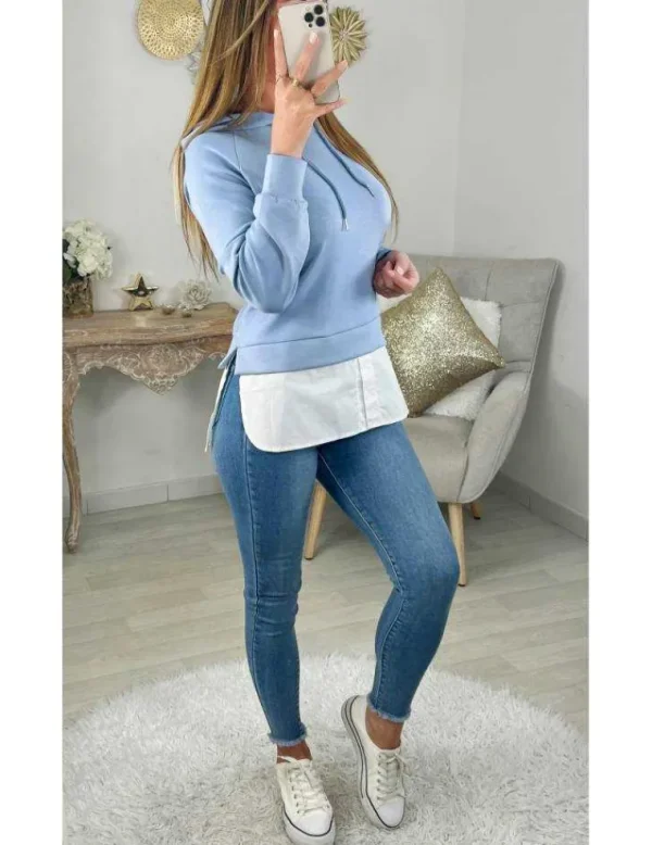 My Look Féminin Mon sweat bleu ciel effet deux pièces et chemisier Sale