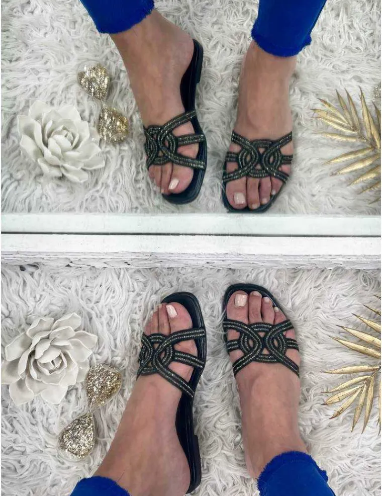 mules_plates_noires_amp_s_0.webp My Look Féminin mules plates noires & strass Hot