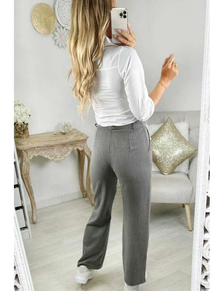 pantalon_droit_gris_ray_b_2.webp My Look Féminin pantalon droit gris rayé blanc Outlet