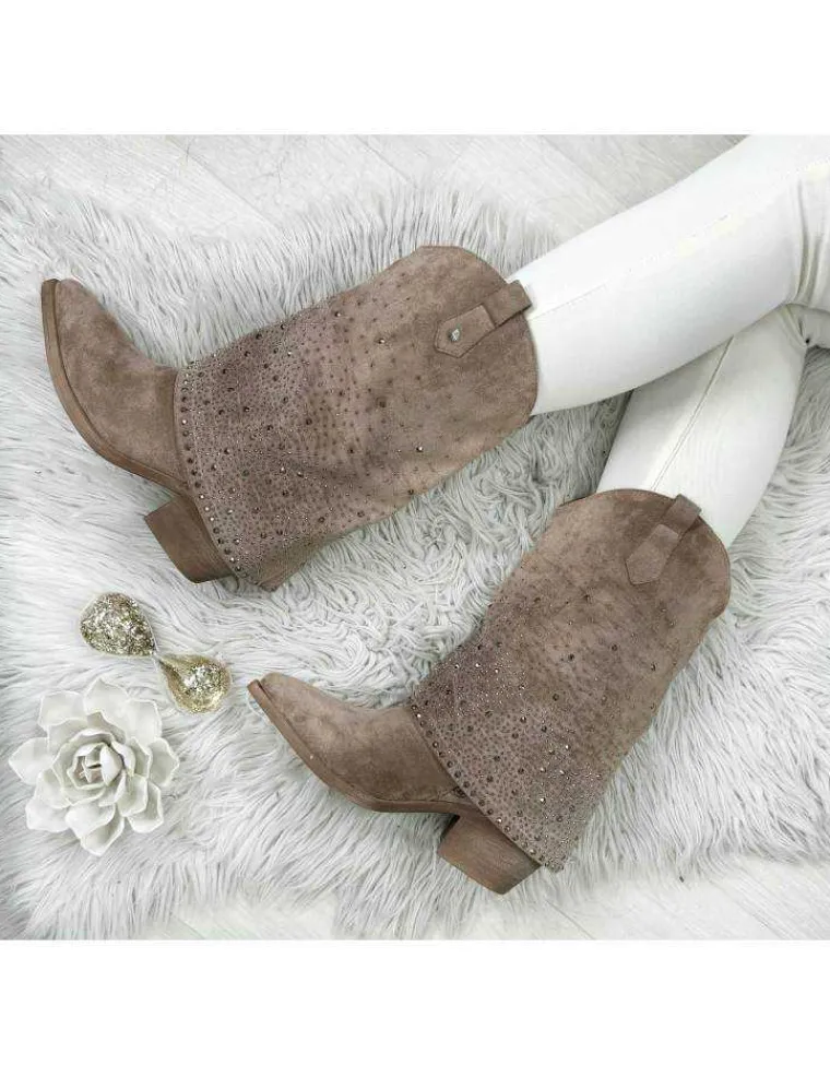 santiag_taupe__revers_et__0.webp My Look Féminin santiag taupe à revers et strass Best