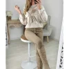 My Look Féminin Sweat beige "fleur texturé" Hot
