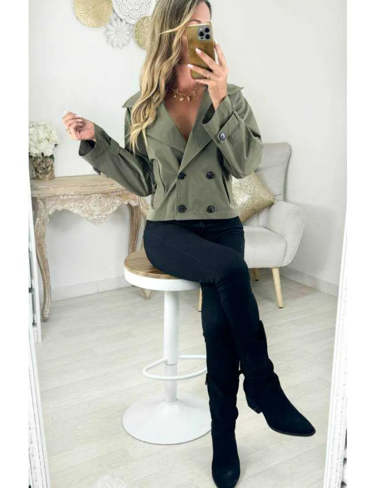 trench_kaki_court_1.webp My Look Féminin Trench kaki court Fashion
