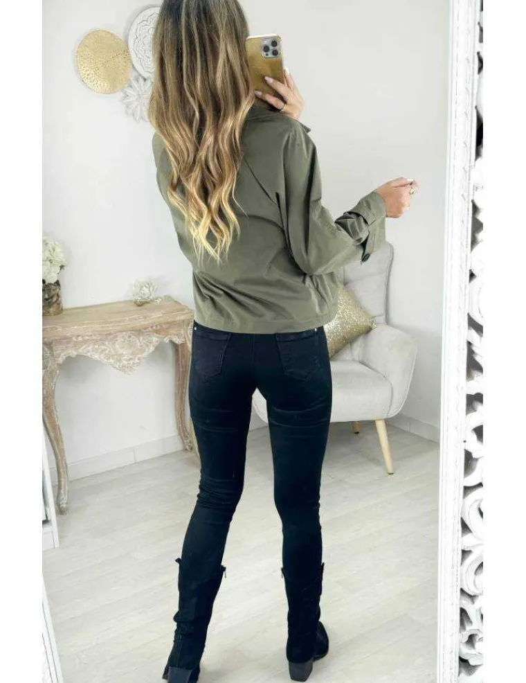 trench_kaki_court_2.webp My Look Féminin Trench kaki court Fashion
